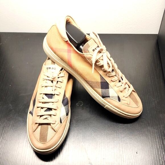 *BURBERRY* NOVA CHECK *PLAID* CANVAS *LEATHER CAP TOE* WOMAN'S SIZE 40 SNEAKERS - Picture 14 of 16